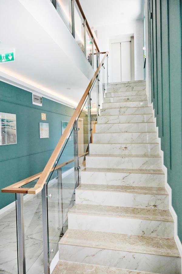 Hotel Azaleea Mamaia Nord Năvodari Extérieur photo