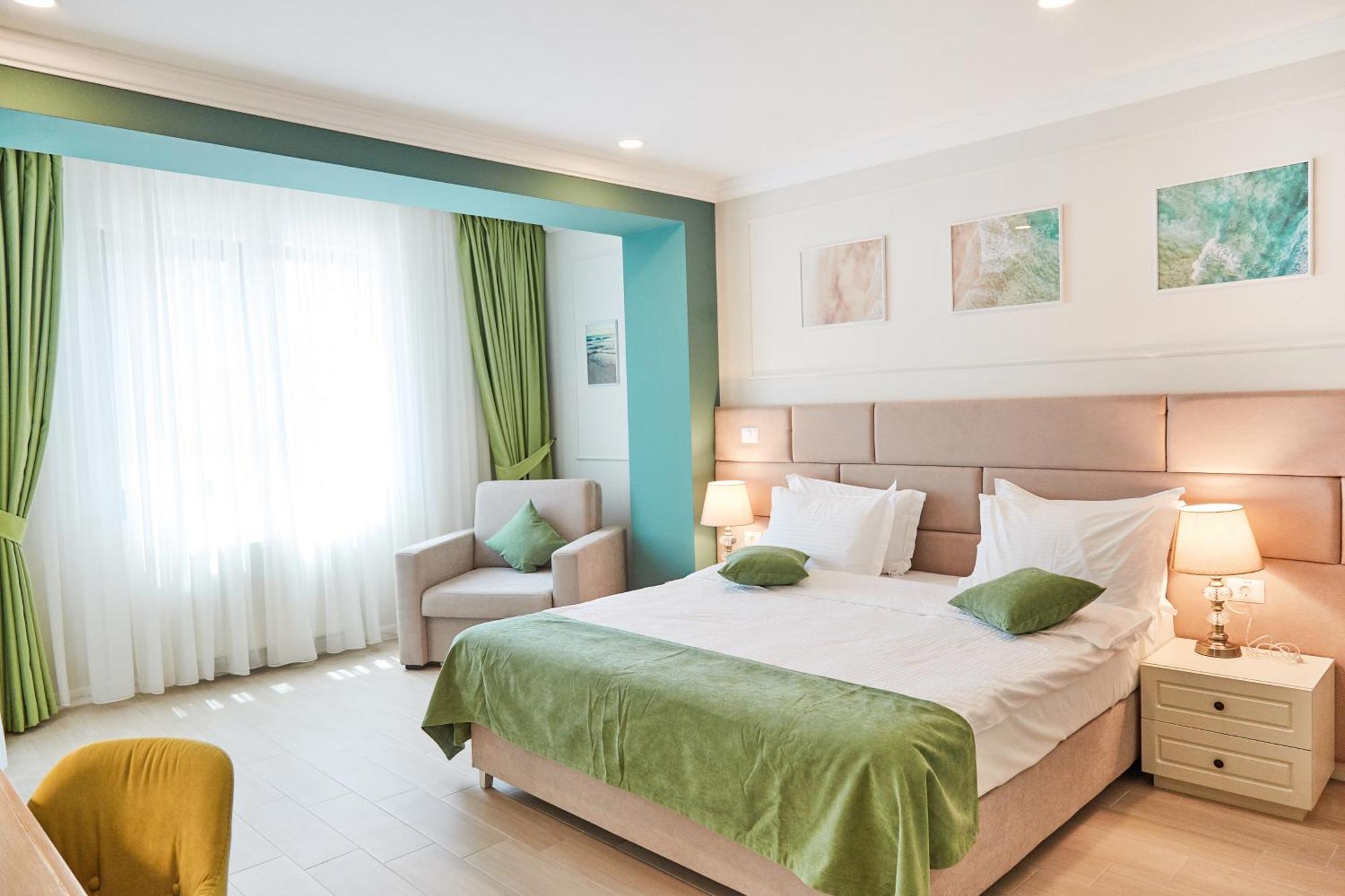 Hotel Azaleea Mamaia Nord Năvodari Extérieur photo